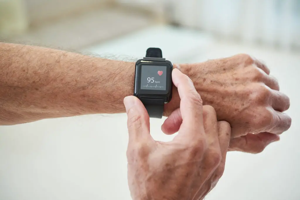 3 Super Simple Fitness Trackers for Seniors! High Tech Fitness