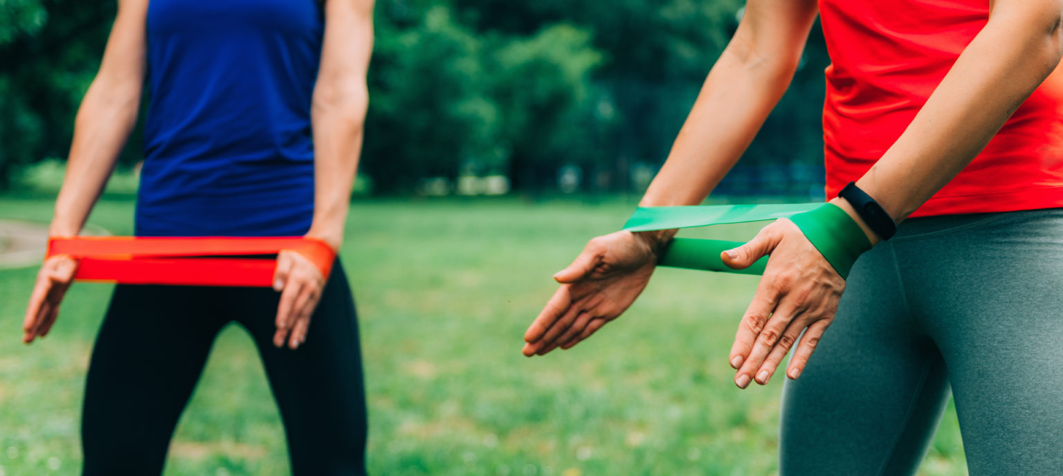 5 Best Minimalist Fitness Trackers Without a Display Screen