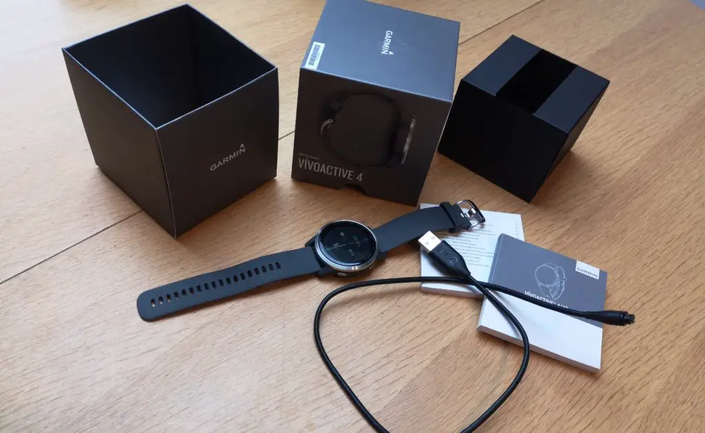 Garmin Vivoactive 4 Unboxing